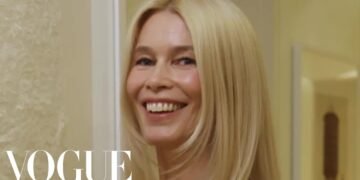 Claudia Schiffer's Valentino Wedding Dress Story