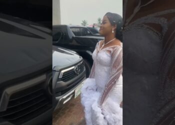 ✨This Drained Beautiful Girl In Wedding Gown Is Not Married Yet❤️