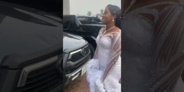 ✨This Drained Beautiful Girl In Wedding Gown Is Not Married Yet❤️