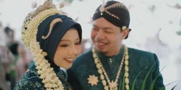 “Intimate Wedding Cinematic | Soft, Warm & Emotional”- Rahmi & Kurniawan