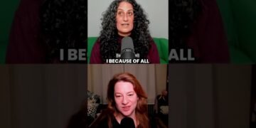 Chemda Shares Her Wedding Planning Experience Along with her mom | Gilmore Friends