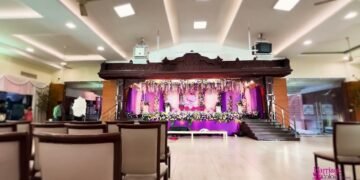 Grand Wedding Reception Decor | Elegant Floral Stage Design | Dwaraka Grand Palace | Chennai