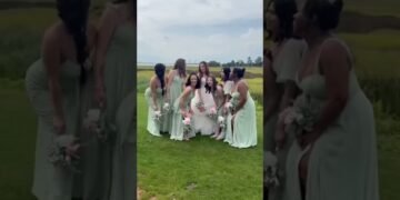 Ultimate Wedding Party Guide: Tips about Selecting Bridesmaids & Dresses! #weddingparty #bridesmaids