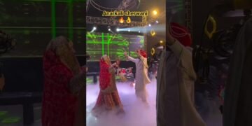 beautiful bridal dress 🥰#shorts #video #outfit #fashion #viralvideo #wedding #dress