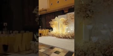 DIY Wedding Venue | The Golden Arc Venue decorations #wedding #weddingideas  #weddingplanning
