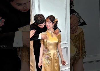 Stunning Chinese Wedding Dress 😍 Recent Style Qipao Took Everyone by Surprise! #wedding #shorts