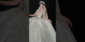 Ivory Crystal Wedding Dress ✨🤍 Ultimate Luxury Bride! #Shorts #video #ytshorts