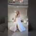 Tips on how to pose in your wedding dress
