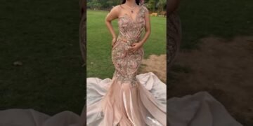 Beautiful fish dress 🥻 #beautiful #wedingcollection #wedding #viral #braidal #bridalshoot