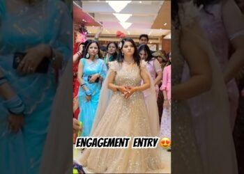 Sajanji ghar aye🥰#wedding #engagement #lehenga #bride #dress #makeup #trending #shadi #shorts #song