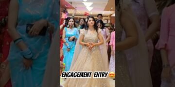 Sajanji ghar aye🥰#wedding #engagement #lehenga #bride #dress #makeup #trending #shadi #shorts #song