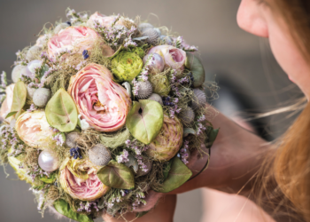 Discover The Perfect Wedding Bouquet With ‘In Love: Inspirational European Wedding Bouquets’
