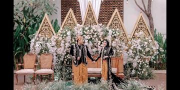 Upacara Panggih Pernikahan Adat Jawa Intimate Outdoor – The Wedding of Mey & Arief at Aleesha – Full