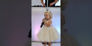 Flower Girl Took Over because the Wedding DJ 😂🎤💃