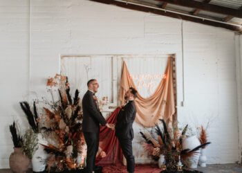 Everything You Need To Know About Wedding Websites