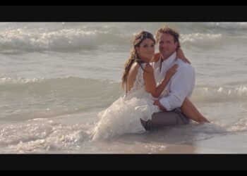 Wyndham Grand Clearwater Beach Wedding | Luxury Beachfront Wedding Venue
