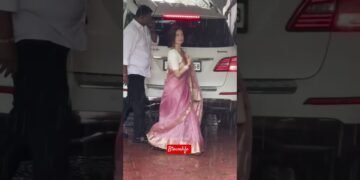 #ElliAvrRam was seen arriving for Aamir Khan and Gauri Spratt’s intimate wedding ceremony,🥰