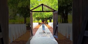 Ever After Farms Citrus Wedding Venue Tour #wedding #weddingdestination #barnweddingvenue