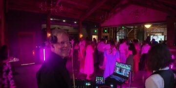 Wedding DJ: Dance full of energy, great music, and unforgettable moments!  Pop Punk, Hi-NRG Pop.