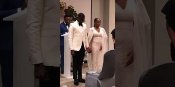 Essentially the most intimate Nigerian Wedding ever | Bride looks so beautiful 🥰