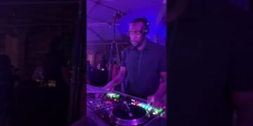Don’t Trust Me into Beauty And A Beat 🔥 | Wedding DJ Transition at The Harmac | Live Wedding Mixing